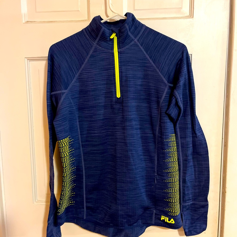 FILA athletic fleece lined quarter zip. Size medium.